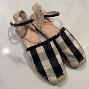 Kate Spade Bonnie Sandal. Size 9. Black/White. Nearly New! See photos.